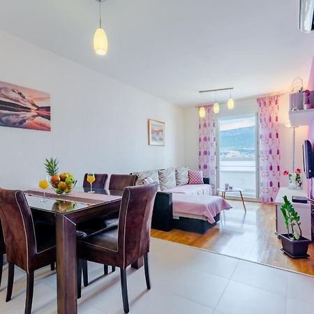Mountain View Apartment Split Luaran gambar